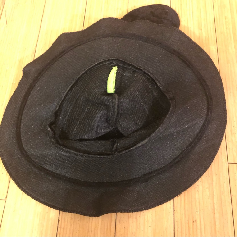 ⭐️ Lightly used girls’ witch hat - Picture 9 of 11